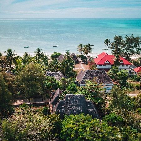 Wonderful Ocean Villa จัมเบียนี ภายนอก รูปภาพ