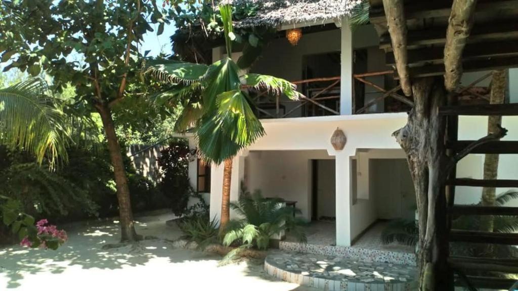 Wonderful Ocean Villa จัมเบียนี ภายนอก รูปภาพ