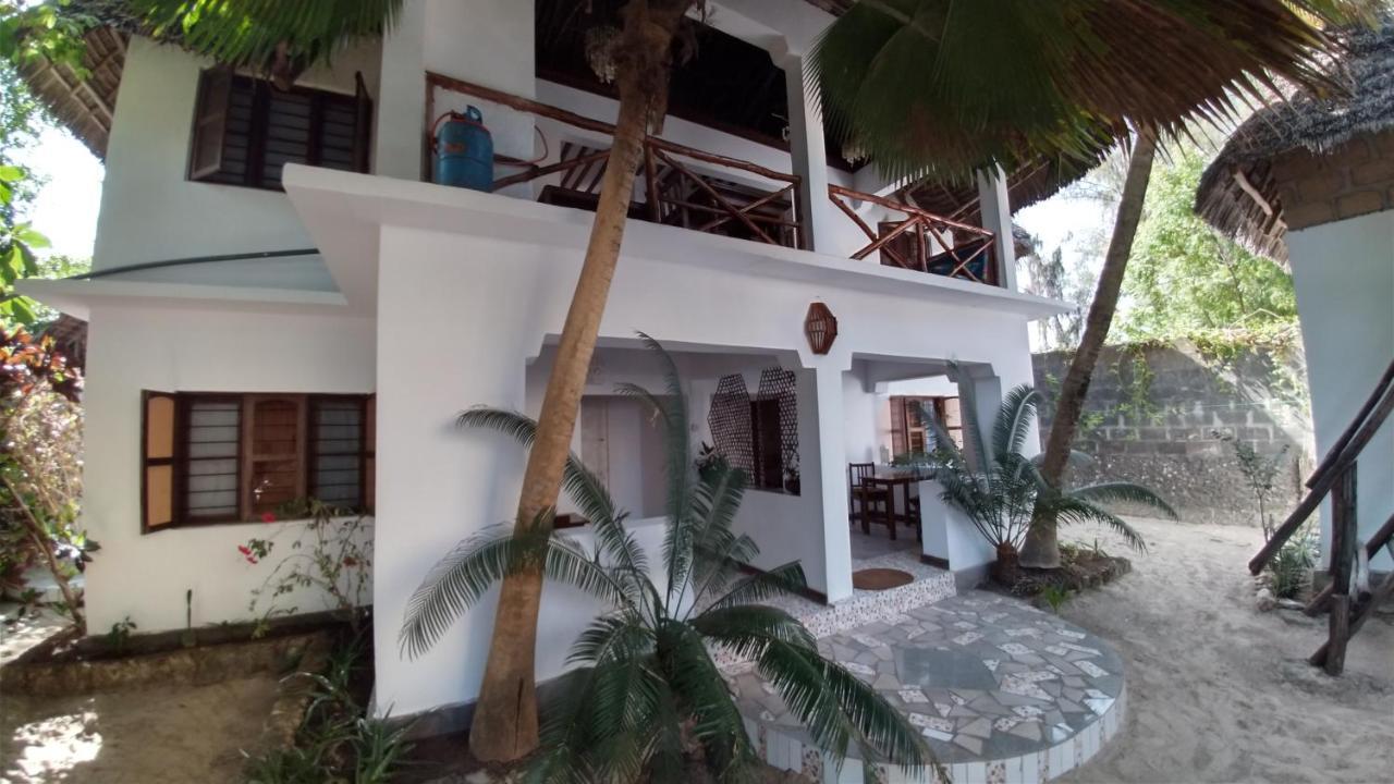 Wonderful Ocean Villa จัมเบียนี ภายนอก รูปภาพ