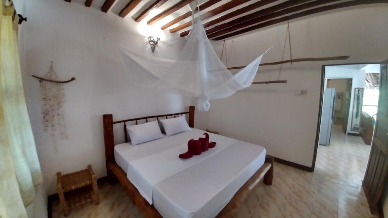 Wonderful Ocean Villa จัมเบียนี ภายนอก รูปภาพ